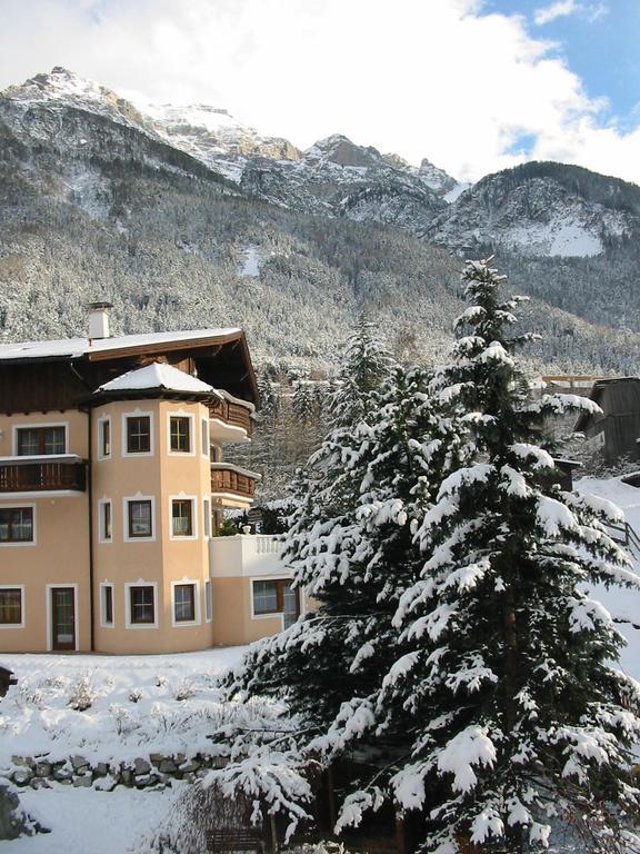 Ferienhaus Bergblick Fulpmes Buitenkant foto